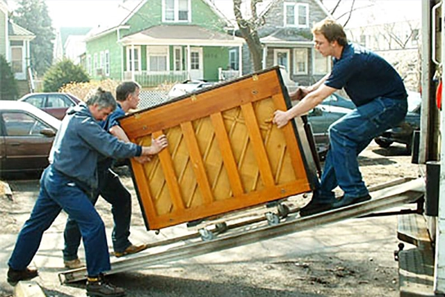 Oversized Junk Hauling Removal Services in Kansas City, MO